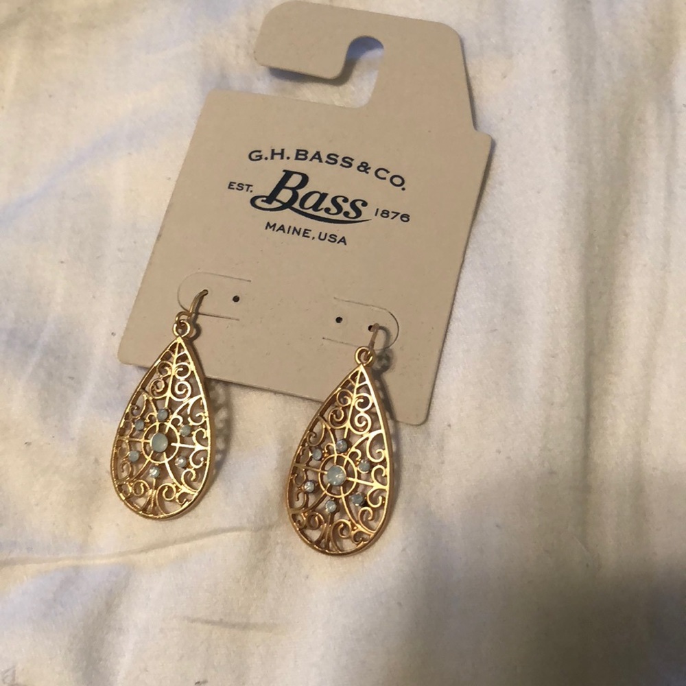 Filigree earrings
